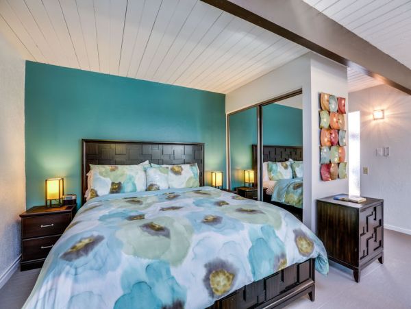Palm Springs Home 984171