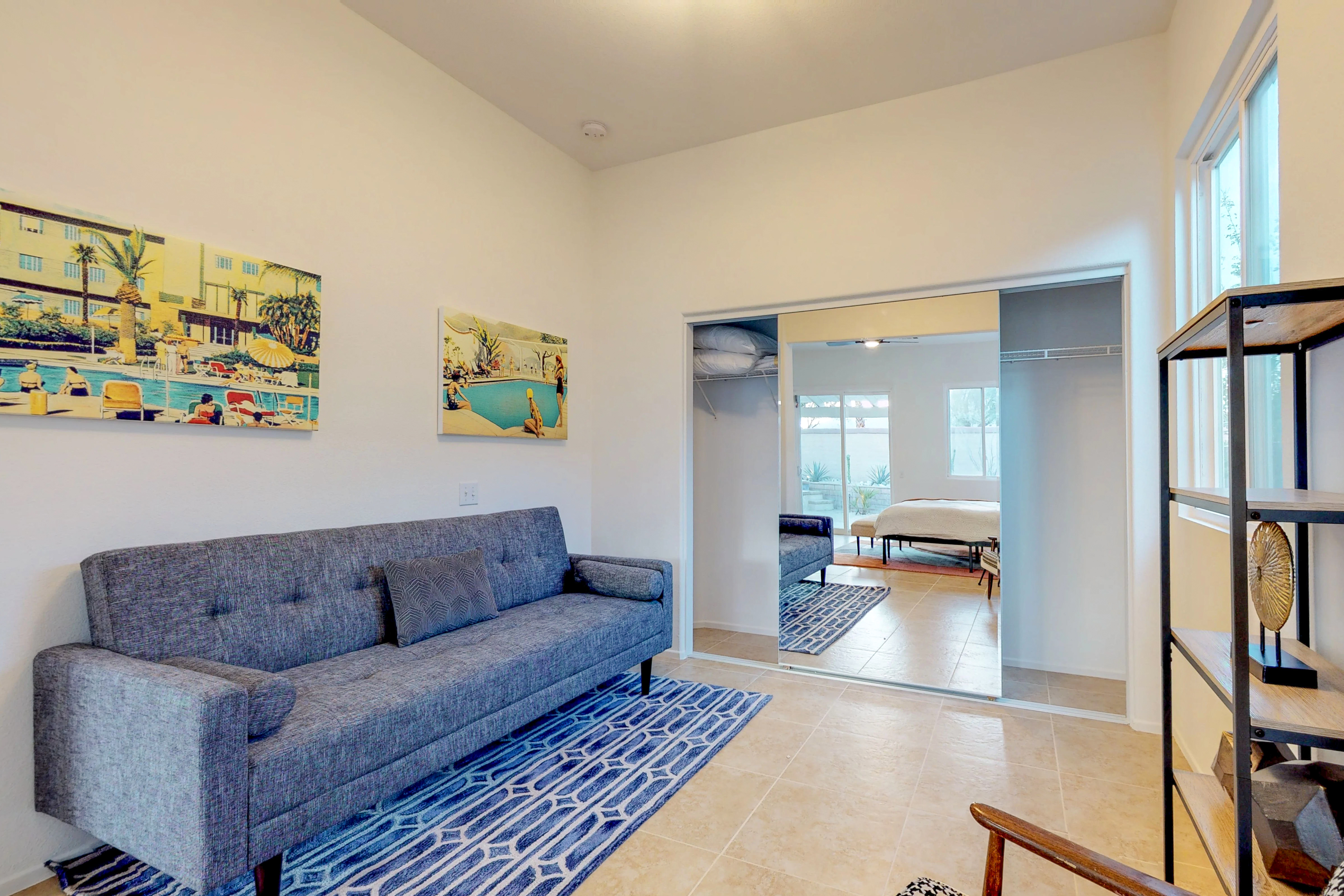Palm Springs Home 984173
