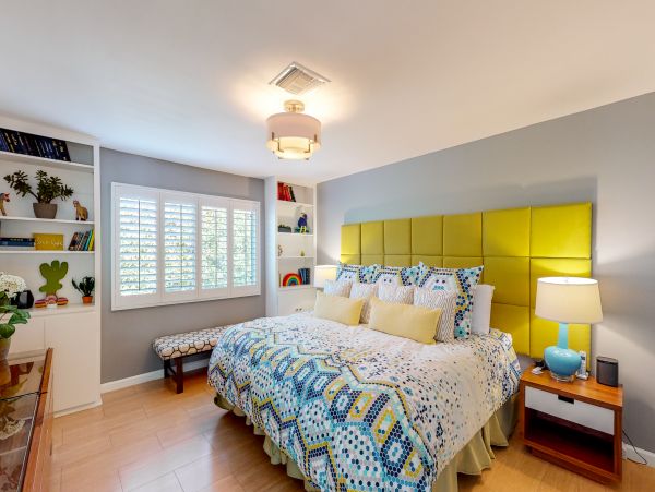 Palm Springs Home 984175