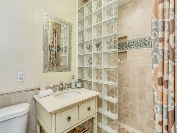 Palm Springs Home 984177