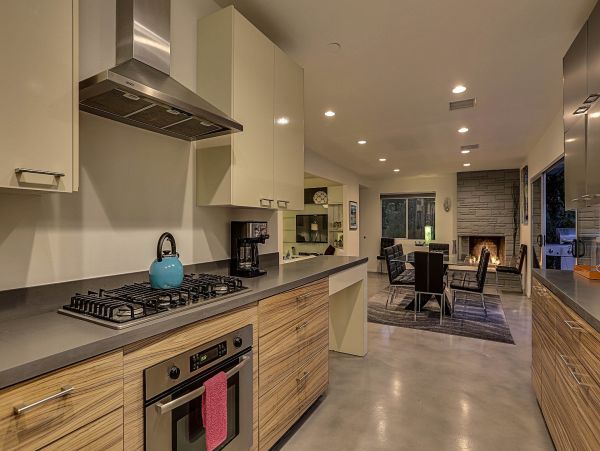 Palm Springs Home 984178