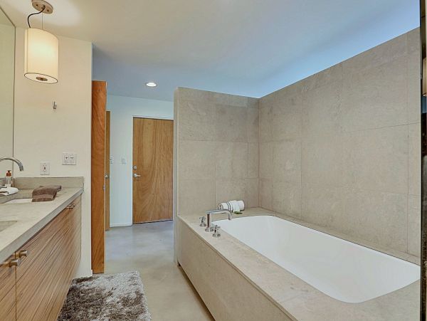 Palm Springs Home 984178