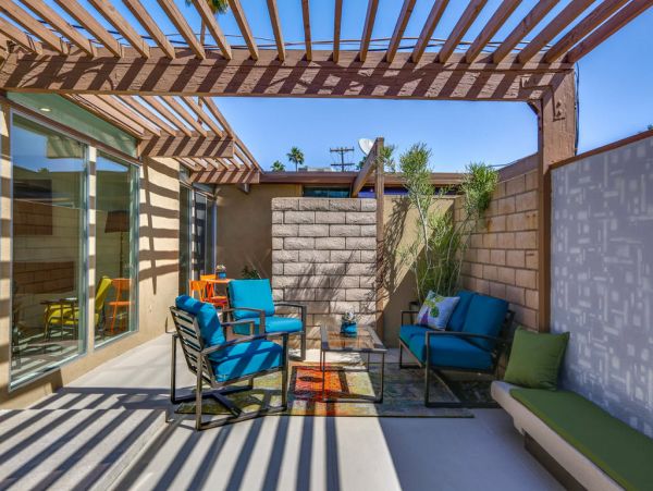 Palm Springs Home 984179