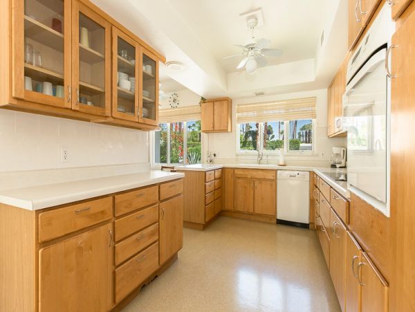 Palm Springs Home 984180