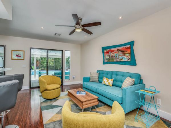Palm Springs Home 984182