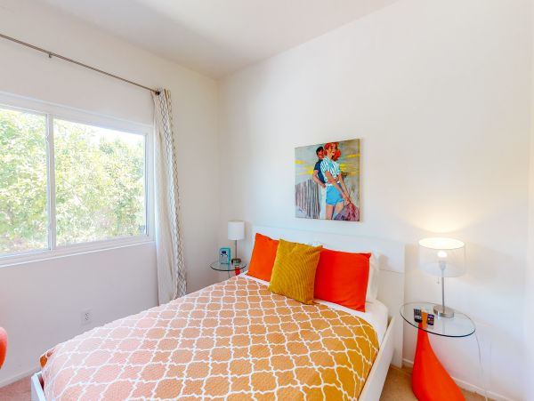 Palm Springs Home 984184