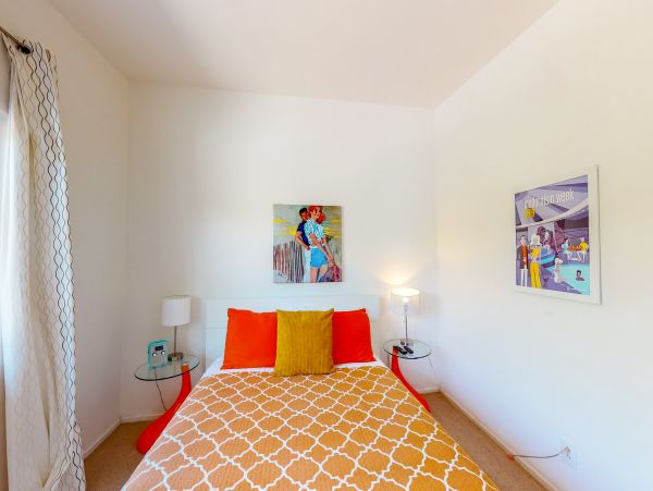 Palm Springs Home 984184