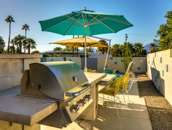 Palm Springs Home 984184