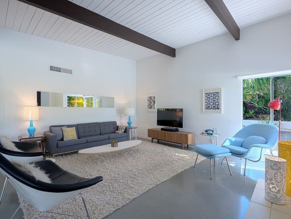 Palm Springs Home 984186