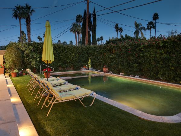 Palm Springs Home 984187