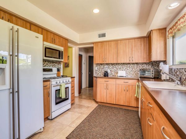 Palm Springs Home 984187