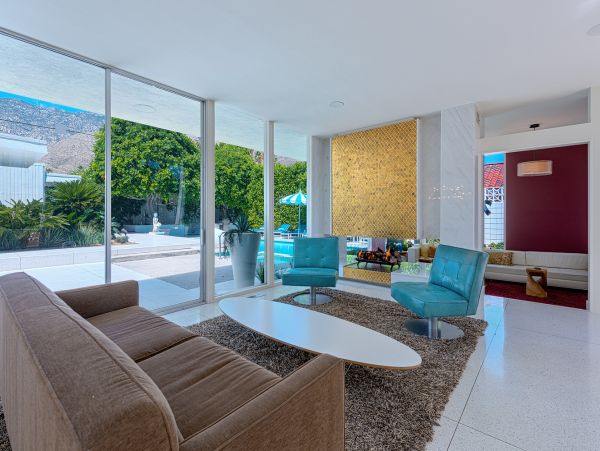 Palm Springs Home 984188