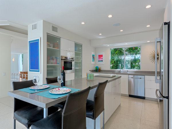 Palm Springs Home 984188
