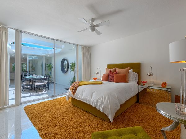 Palm Springs Home 984188