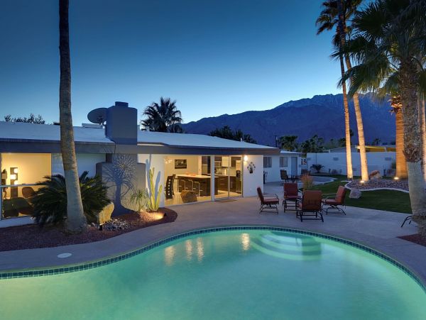Palm Springs Home 984189