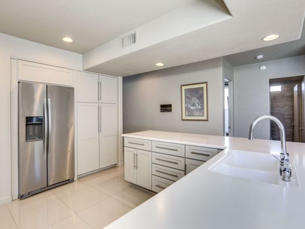 Palm Springs Home 984191