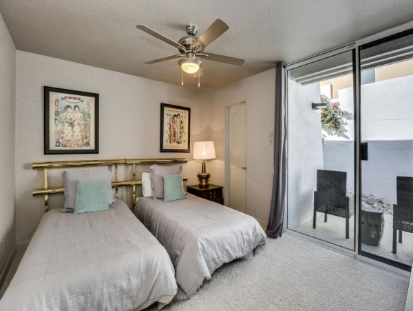 Palm Springs Home 984191