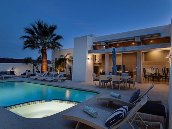Palm Springs Home 984191