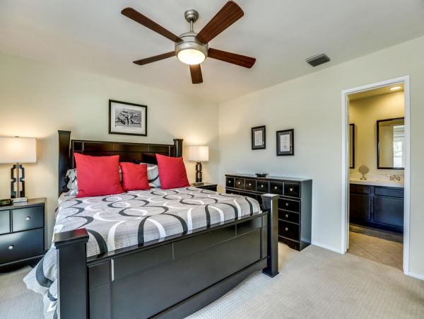 Palm Springs Home 984192