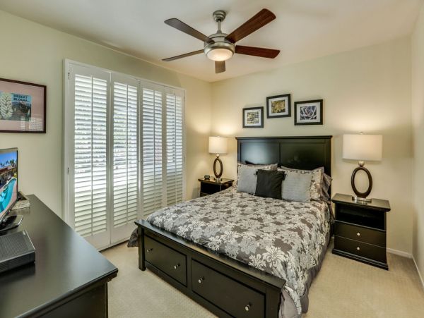 Palm Springs Home 984192
