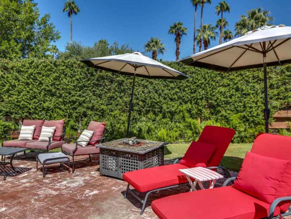 Palm Springs Home 984192