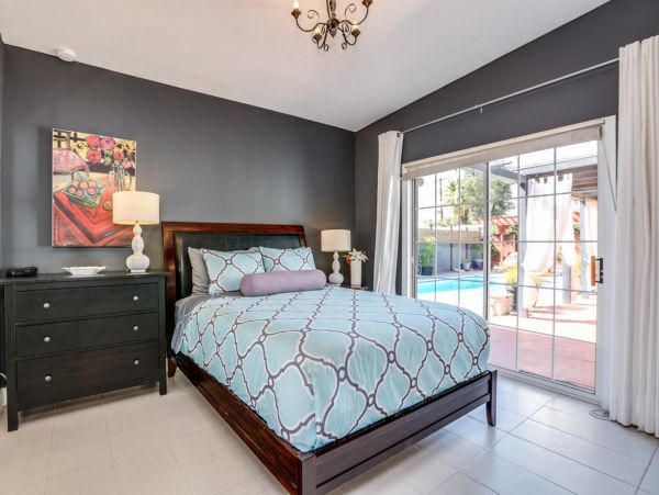 Palm Springs Home 984194