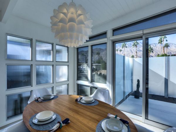 Palm Springs Home 984196
