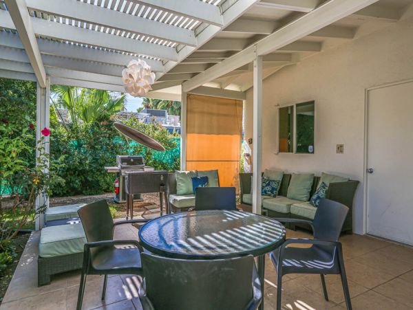 Palm Springs Home 984198