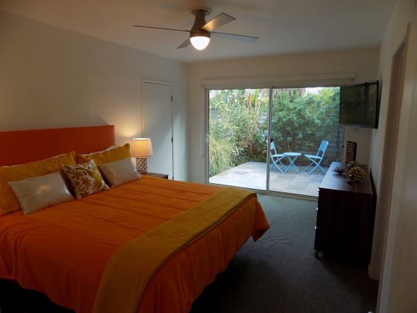 Palm Springs Home 984202