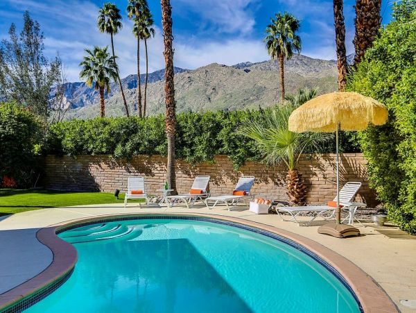 Palm Springs Home 984202