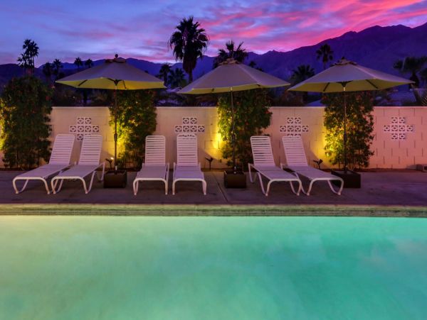 Palm Springs Home 984203