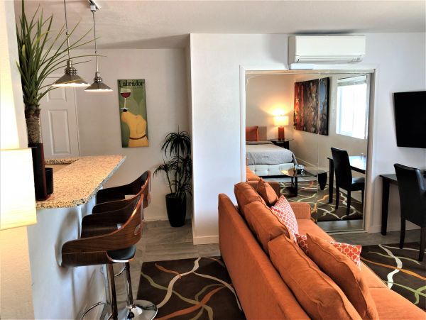 Palm Springs Home 984203
