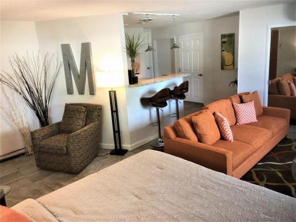 Palm Springs Home 984203