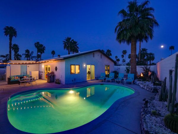 Palm Springs Home 984204