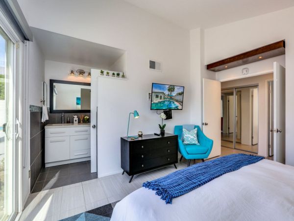 Palm Springs Home 984204