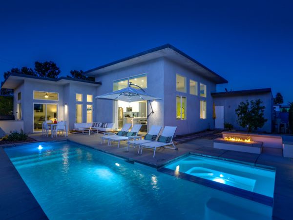 Palm Springs Home 984205