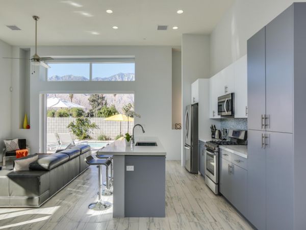 Palm Springs Home 984205