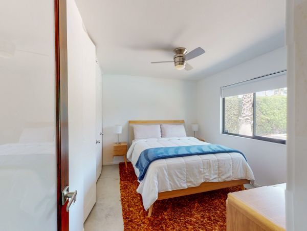 Palm Springs Home 984206