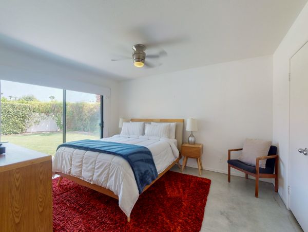 Palm Springs Home 984206