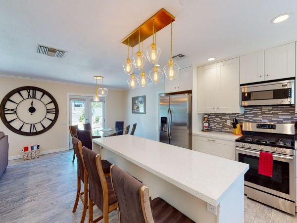 Palm Springs Home 984207