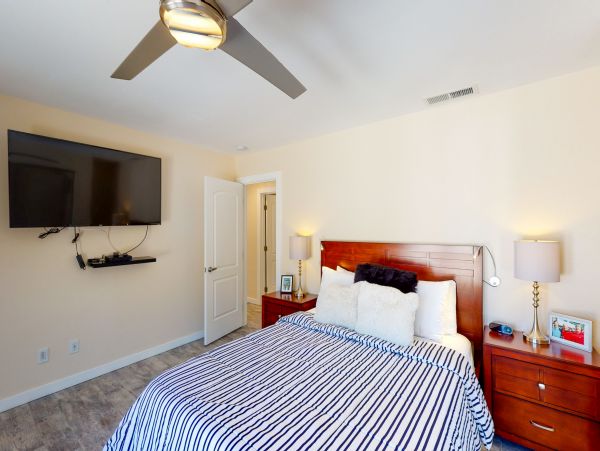 Palm Springs Home 984207