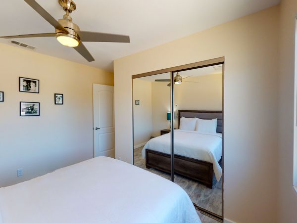 Palm Springs Home 984207