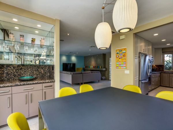 Palm Springs Home 984209