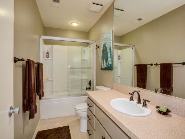 Palm Springs Home 984210