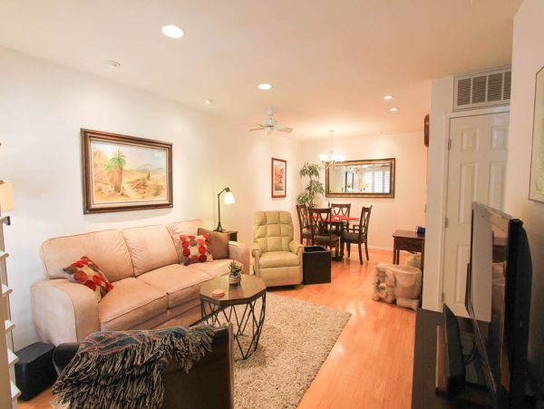 Palm Springs Home 984212
