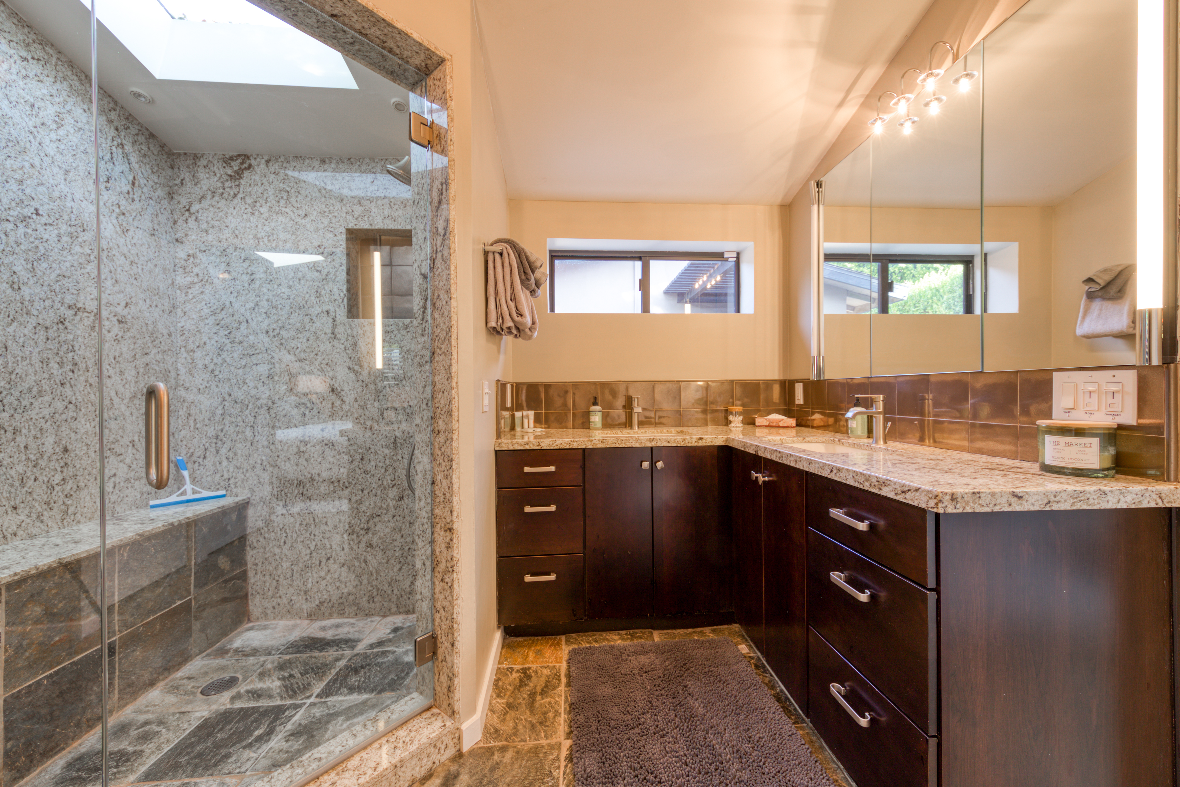 Palm Springs Home 984213