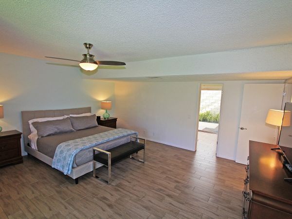 Palm Springs Home 984215