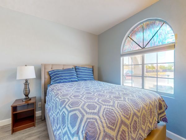 Palm Springs Home 984217