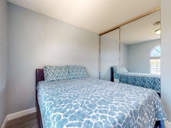 Palm Springs Home 984217