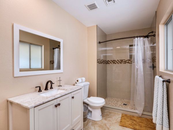Palm Springs Home 984218